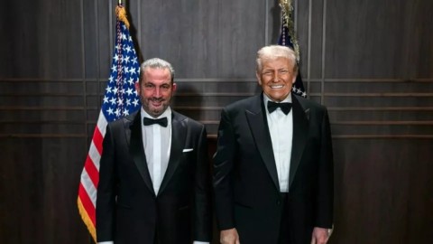 Ο Αλέξανδρος Εξάρχου με τον Ντόναλντ Τραμπ