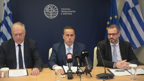 Μέτρα στήριξης για την βιομηχανία / Φώτο: ΑΠΕ