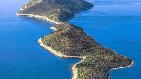 Νησίδα Μάκρη, Ιόνιο