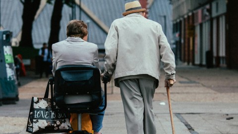 Eπίδομα «συμπαράστασης ετέρου προσώπου»