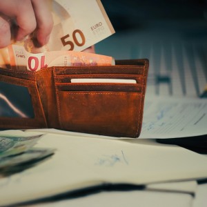 Χρήματα σε πορτοφόλι