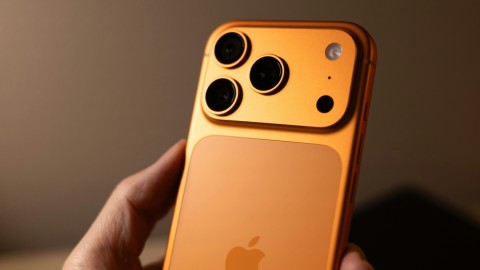 iPhone 17