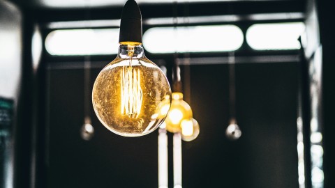 ΔΕΗ: Νέες προσλήψεις για ειδικότητες σε διάφορους τομείς