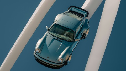 Tesla Roadster: Το ιπτάμενο αυτοκίνητο που σχεδιάζει ο Έλον Μασκ