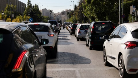 Μποτιλιάρισμα στη Βασιλίσσης Σοφίας