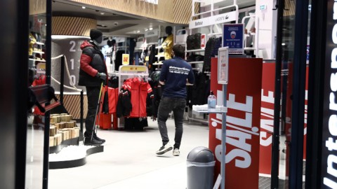 Μαγαζιά λιανικού εμπορείου