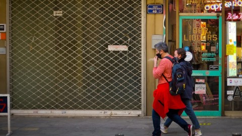 Κλειστά μαγαζιά στο κέντρο της Αθήνας