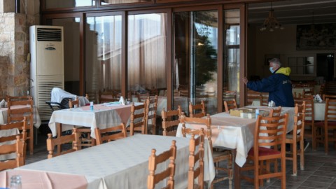Κλειστά μαγαζιά της εστίασης