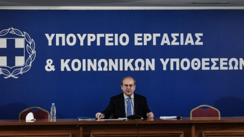 Ο Κωστής Χατζηδάκης