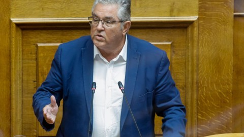 Κουτσούμπας Βουλή