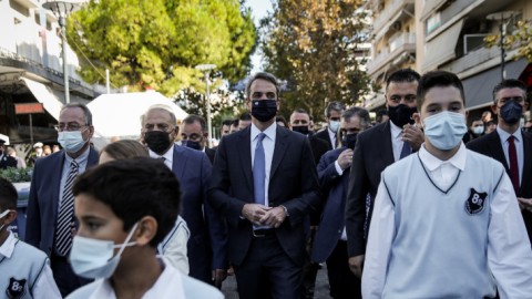 Ο Κυριάκος Μητσοτάκη στην παρέλαση