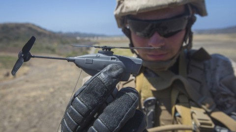 Μη επανδρωμένο εναέριο όχημα παλάμης Black Hornet