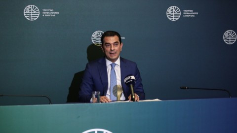 Ο Κώστας Σκρέκας