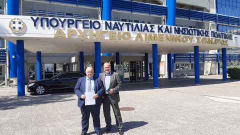 Από τα αριστερά προς τα δεξιά: Κώστας Καρδαράς, Διευθυντής της Διεύθυνσης Security & Integrated Systems της Intracom Telecom & Γιάννης Πούλος, Αναπληρωτής Γενικός Διευθυντής Τομέα Υπηρεσιών της Intracom Telecom