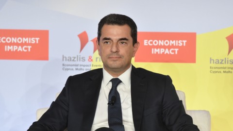 Ο Κώστας Σκρέκας